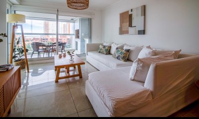 Oportunidad Venta de apartamento en playa mansa de Punta Del Este