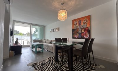 Venta Apartamento 2 dormitorios en Roosevelt 2 baños, Punta del Este, Uruguay.
