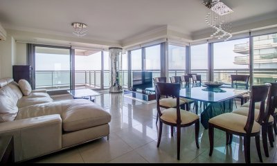Apartamento en Venta Primera Linea