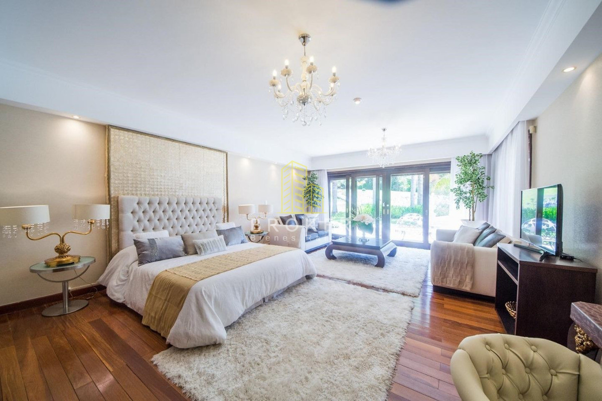 Casa ID.161/Mansion_En_Golf_Punta_Del_Este_7_Suites_Piscina_Jacuzzi_Gym_(ref:_Bkb-546) - Mansion En Golf Punta Del Este 7 Suites Piscina Jacuzzi Gym (ref: Bkb-546)