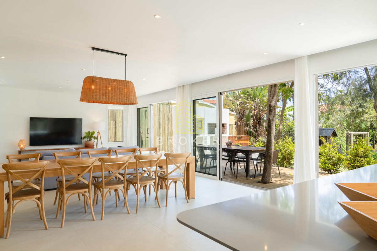 Casa ID.9471/Alquiler_de_temporada_Casa_4_dormitorios_en_La_Barra,_Punta_del_Este - Alquiler de temporada Casa 4 dormitorios en La Barra, Punta del Este