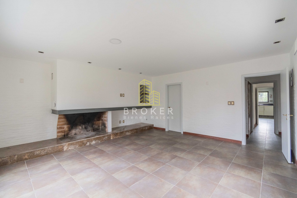 Casa ID.433/Alquiler_casa_4_dormitorios_en_Parque_Miramar - Alquiler casa 4 dormitorios en Parque Miramar