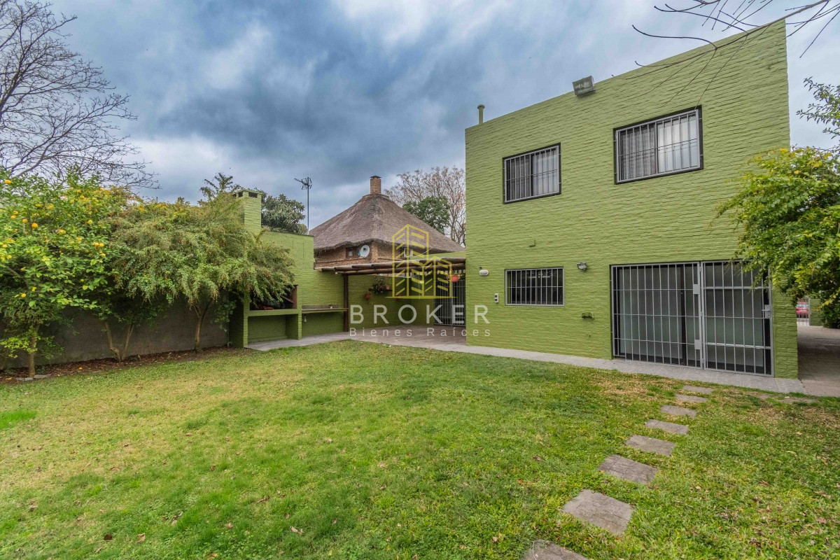 Casa ID.433/Alquiler_casa_4_dormitorios_en_Parque_Miramar - Alquiler casa 4 dormitorios en Parque Miramar