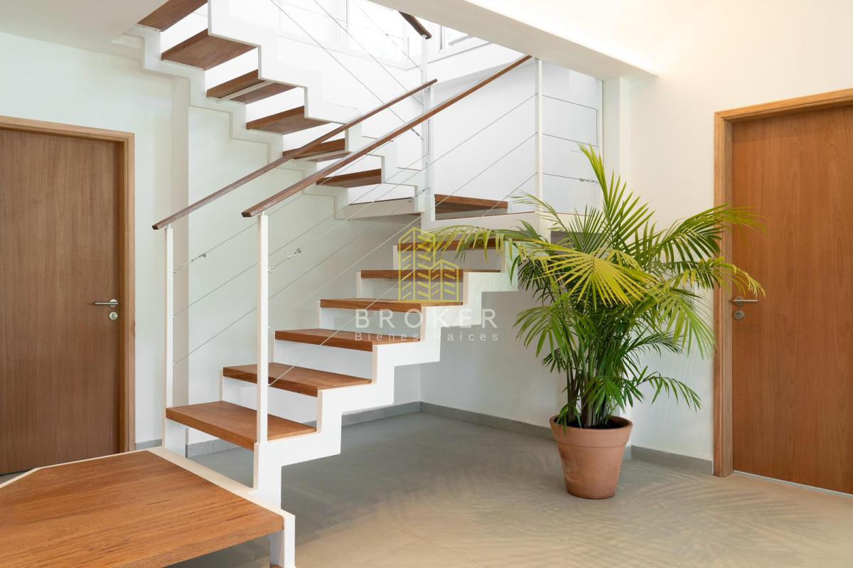 Casa ID.9471/Alquiler_de_temporada_Casa_4_dormitorios_en_La_Barra,_Punta_del_Este - Alquiler de temporada Casa 4 dormitorios en La Barra, Punta del Este