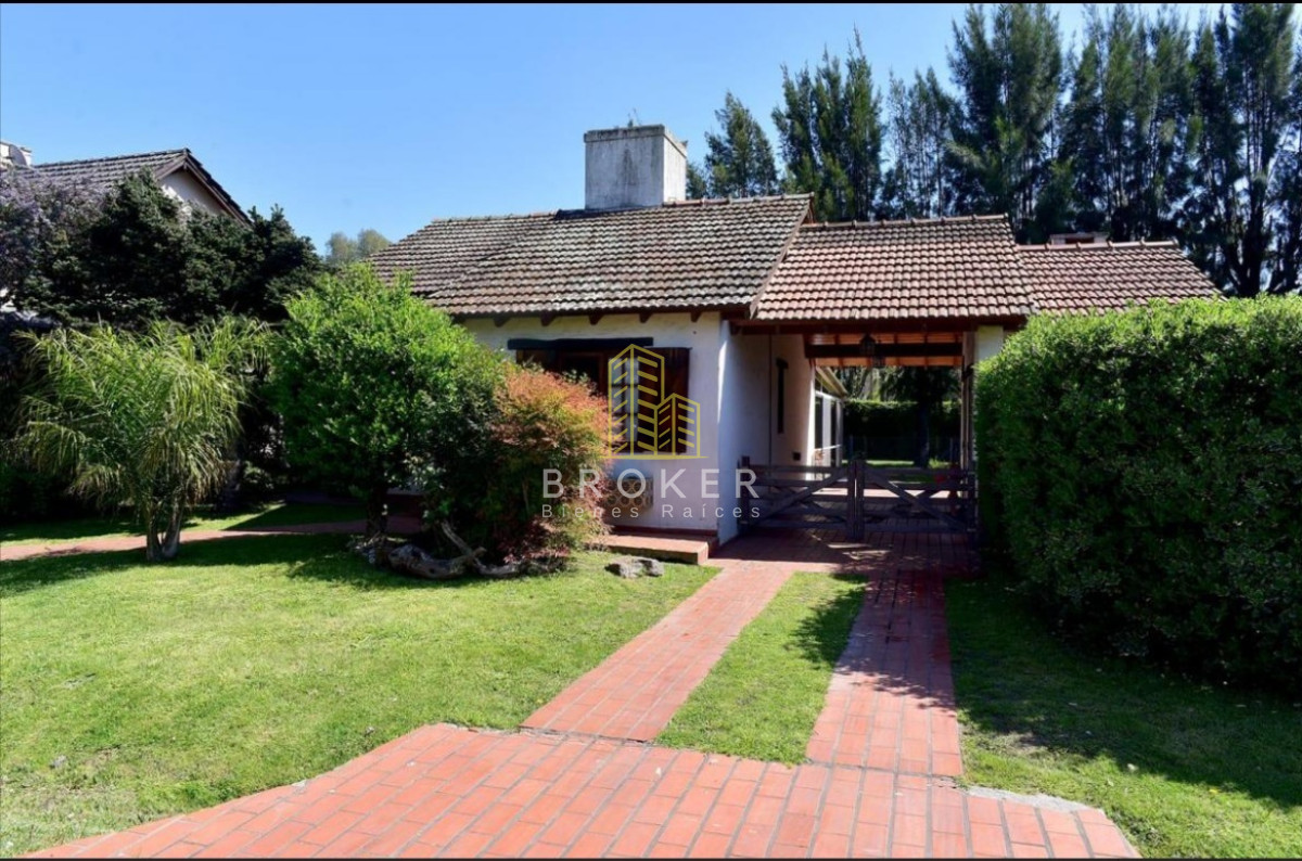 Casa ID.8414/Casa_en_Venta_Banco_Provincia_2_dormitorios - Casa en Venta Banco Provincia 2 dormitorios