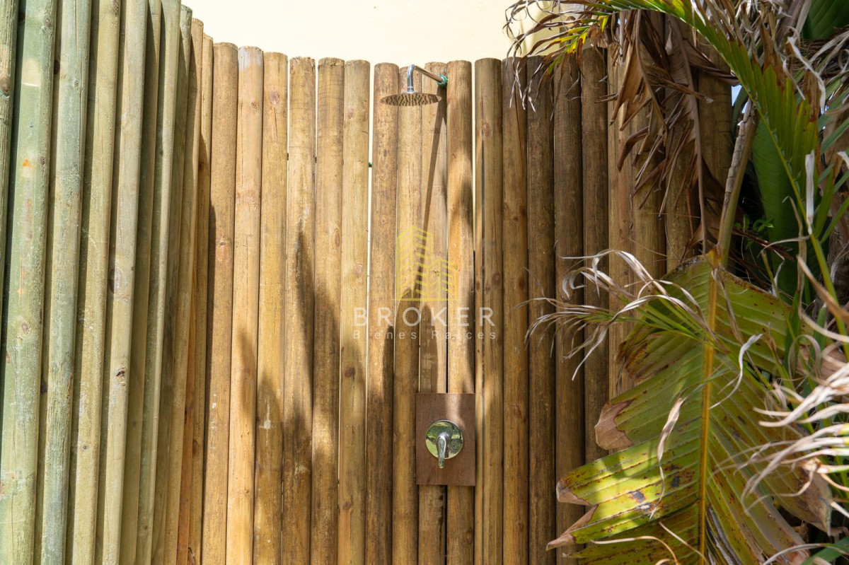 Casa ID.9471/Alquiler_de_temporada_Casa_4_dormitorios_en_La_Barra,_Punta_del_Este - Alquiler de temporada Casa 4 dormitorios en La Barra, Punta del Este