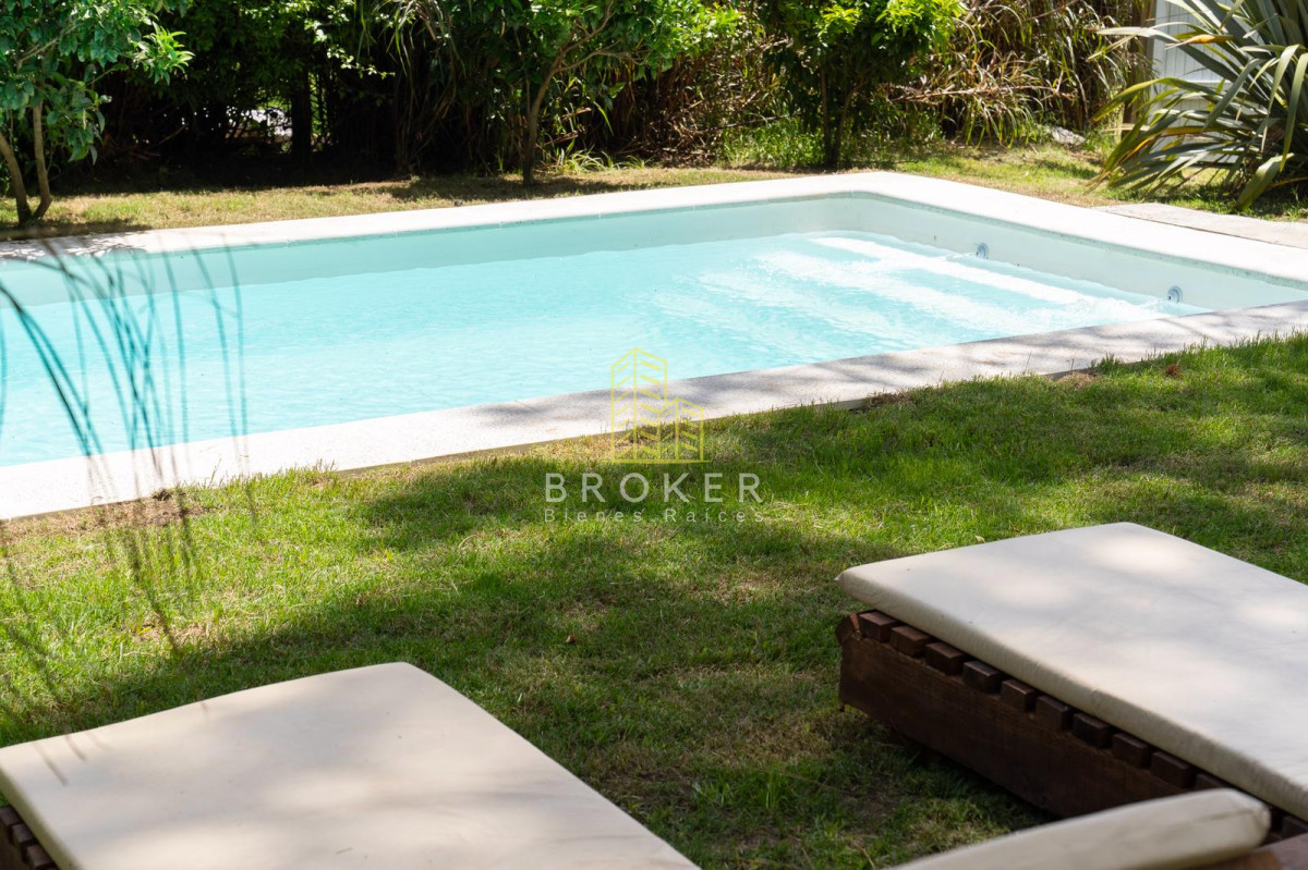 Casa ID.9471/Alquiler_de_temporada_Casa_4_dormitorios_en_La_Barra,_Punta_del_Este - Alquiler de temporada Casa 4 dormitorios en La Barra, Punta del Este