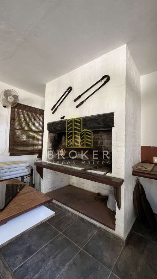 Casa ID.9399 - VENTA CASA PUNTA DEL ESTE Playa Mansa Parada 16