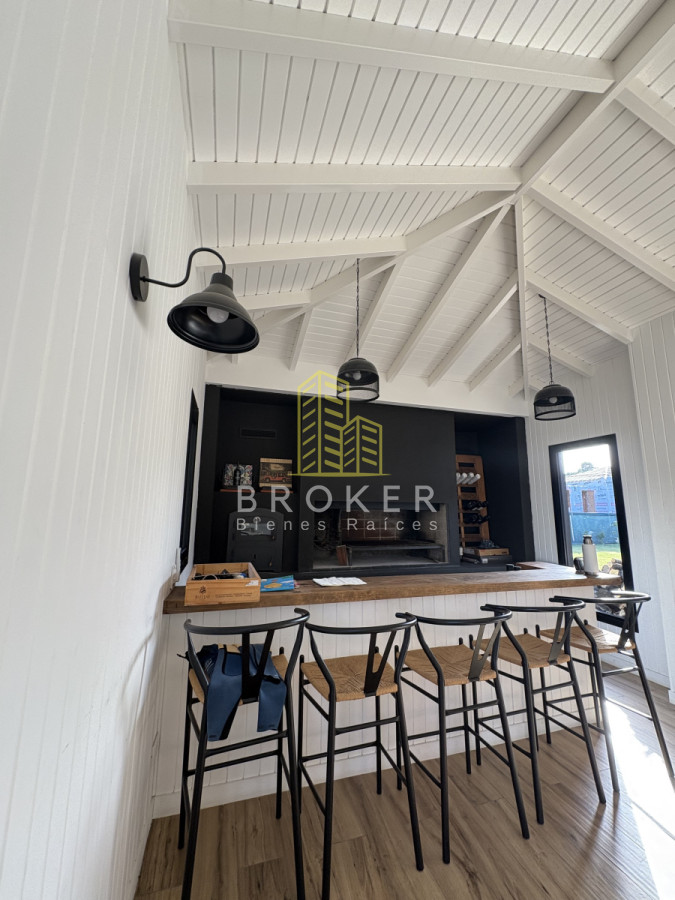 Casa ID.8874/Venta_Casa_La_Barra_Punta_del_Este - Venta Casa La Barra Punta del Este