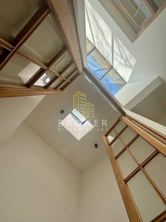 Casa ID.2429/Venta_Casa_Pocitos_3_dormitorios_con_garage!_Moderna_a_Estrenar! - ¡RESERVADA! Venta Casa Pocitos 3 dormitorios con garage! Moderna a Estrenar!