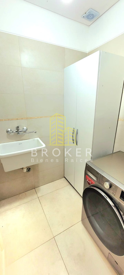 Casa ID.8987/Venta_Casa_5_dormitorios_Punta_del_Este_ - Venta Casa 5 dormitorios Punta del Este 