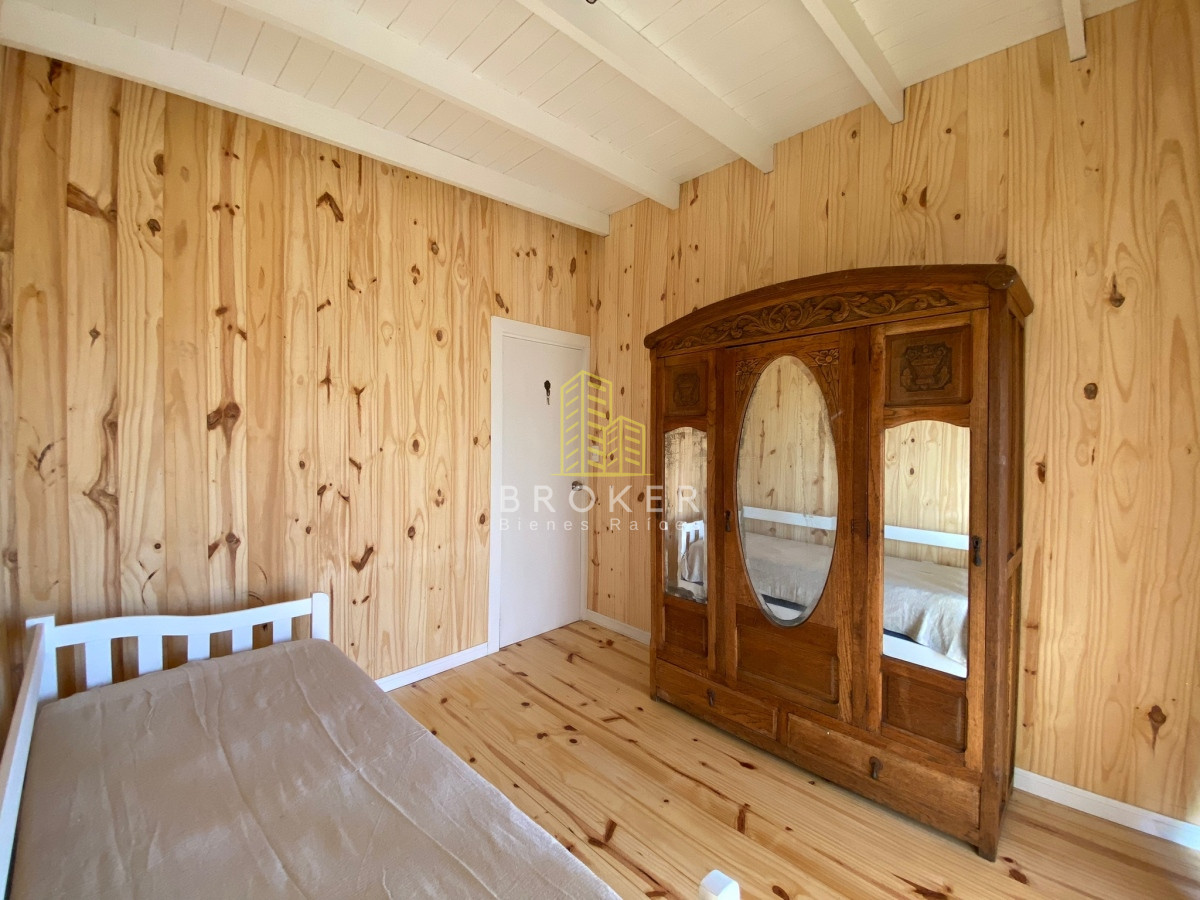 Casa ID.1169/Venta_de_cabaña_en_El_Tesoro._Punta_del_Este,_Uruguay. - Venta de cabaña en El Tesoro. Punta del Este, Uruguay.