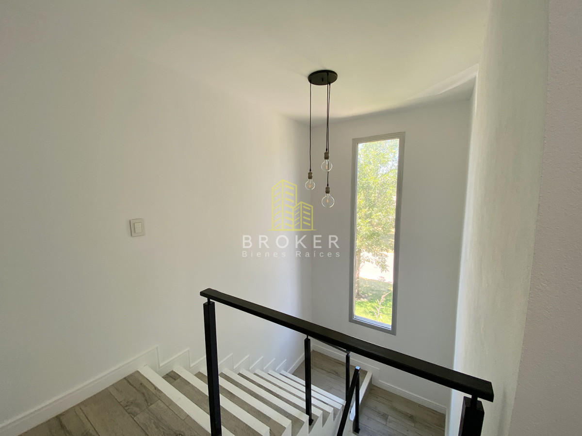 Casa ID.2220/Casa_en_Venta_en_Haras_Santa_María_-_Barrio_Molino - Casa en Venta en Haras Santa María - Barrio Molino