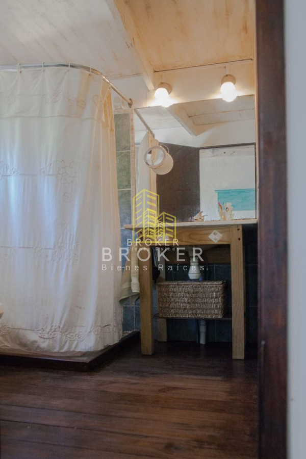 Casa ID.102/Venta_Casa_La_Barra_Punta_Del_Este_ - Venta Casa La Barra Punta Del Este 