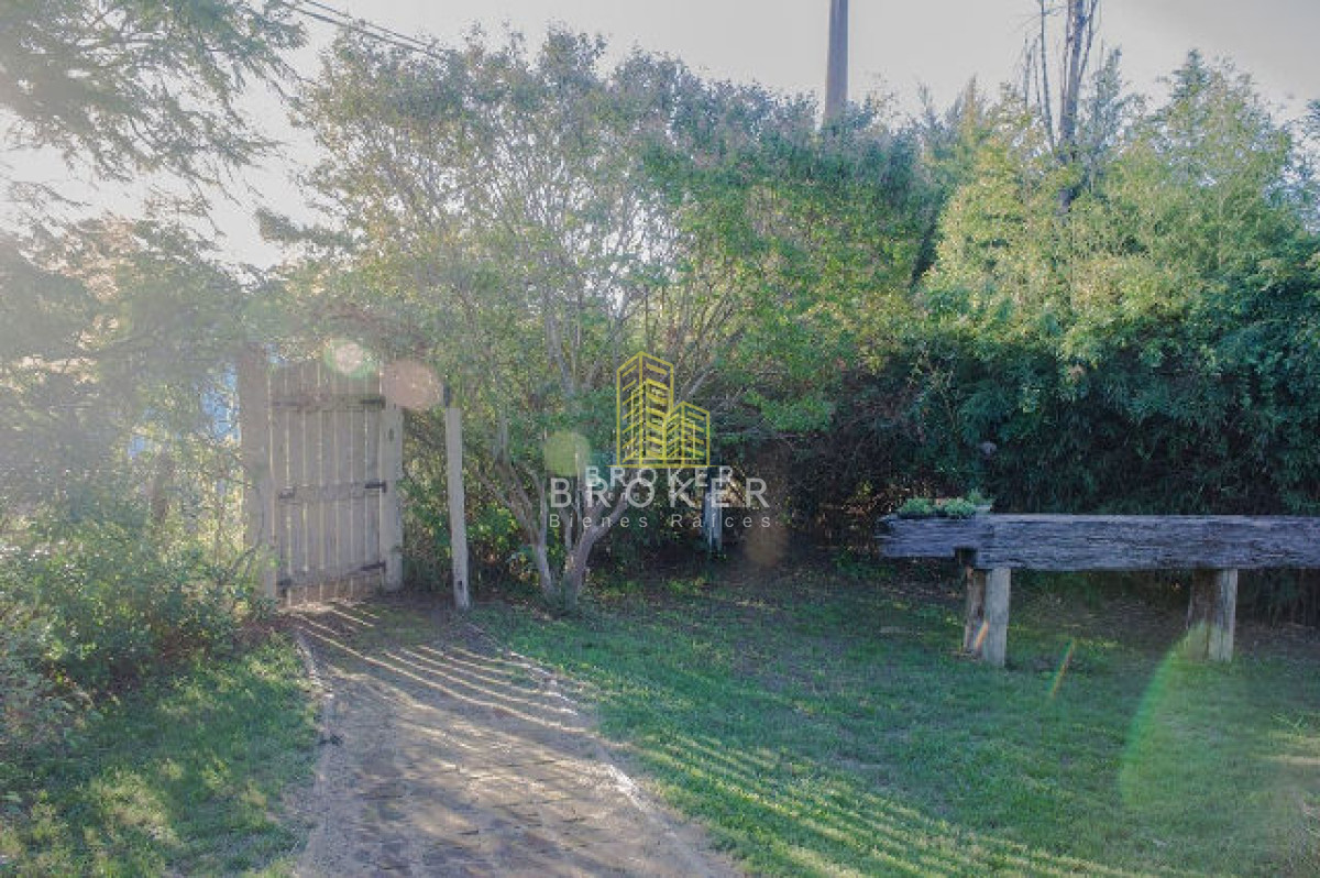 Casa ID.102/Venta_Casa_La_Barra_Punta_Del_Este_ - Venta Casa La Barra Punta Del Este 