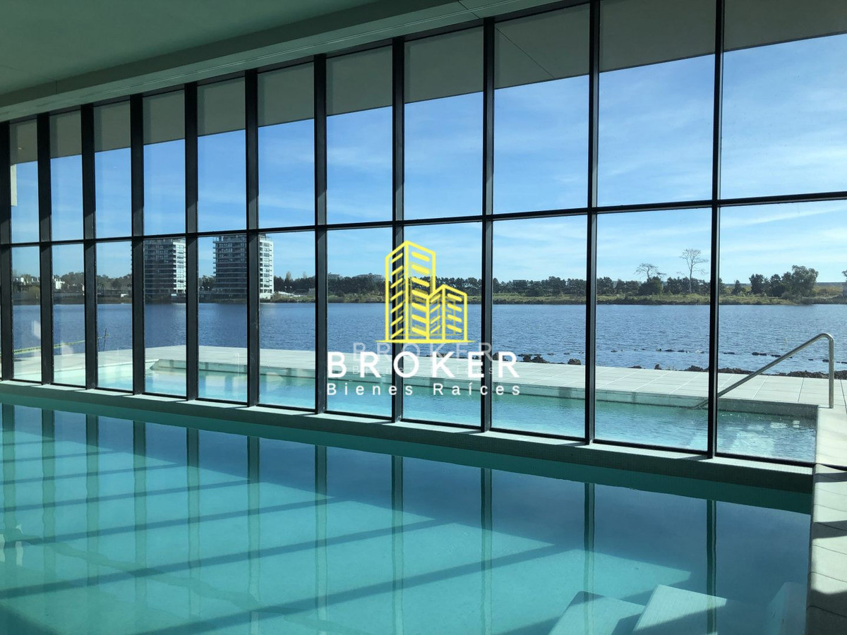 Casa ID.105/Venta_Casa_3_Dormtorios_En_Carrasco_frente_al_lago_Carrasco_Boating - Venta Casa 3 Dormtorios En Carrasco frente al lago Carrasco Boating