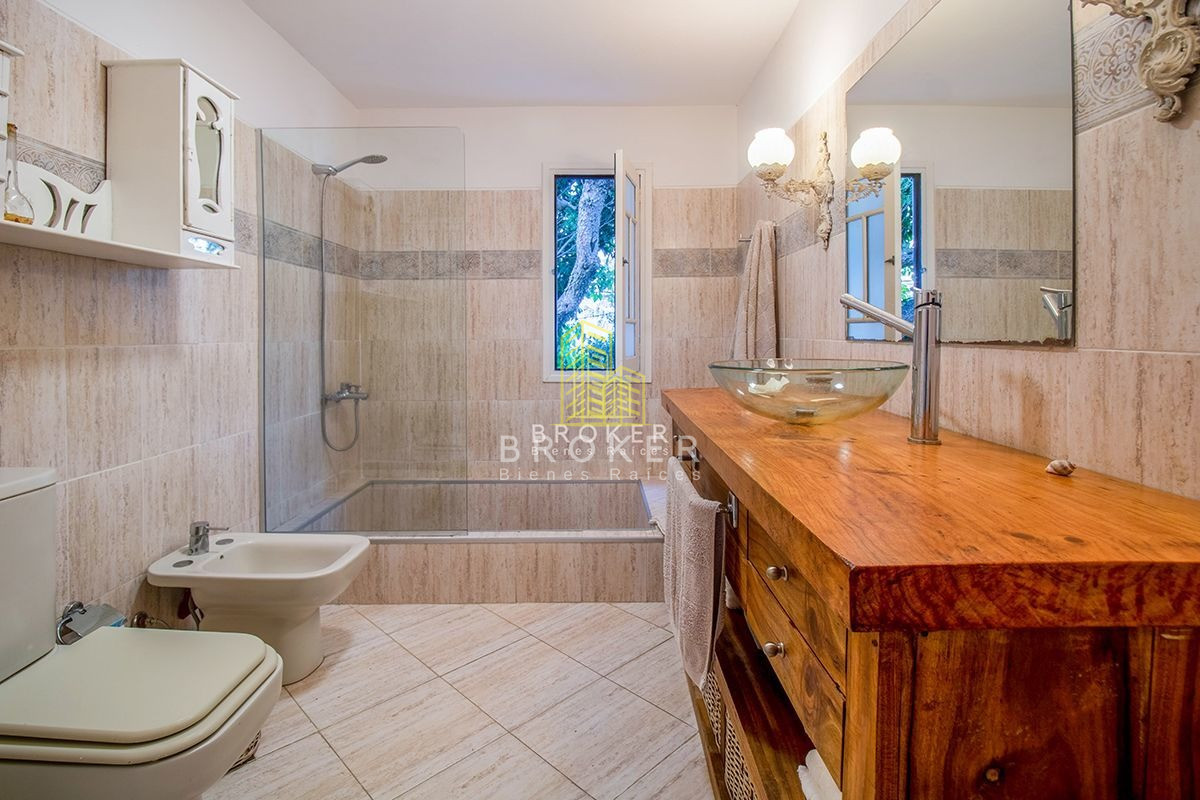 Casa ID.108/Alquiler_Casa_La_Barra_Punta_Del_Este_Broker_1754_(ref:_Bkb-1754) - Alquiler Casa La Barra Punta Del Este Broker 1754 (ref: Bkb-1754)