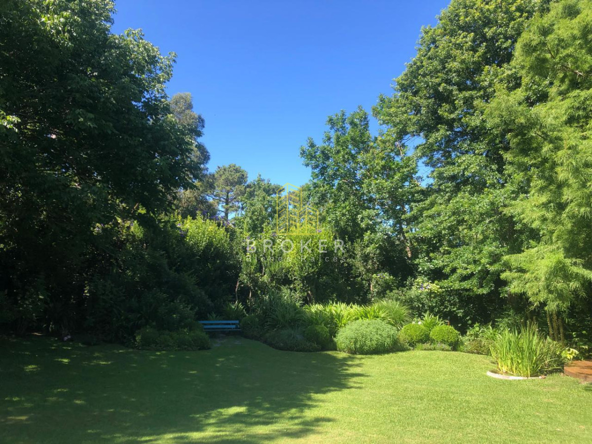 Casa ID.9597/Alquiler_de_temporada_Casa_en_San_Rafael,_Punta_del_Este,_3_dormitorios_y_amplio_jardín - Alquiler de temporada Casa en San Rafael, Punta del Este, 3 dormitorios y amplio jardín