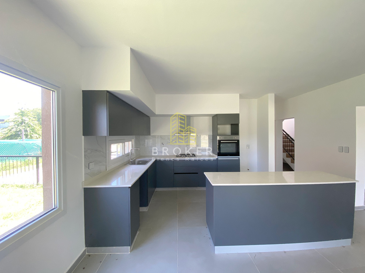 Casa ID.2243/Casa_A_ESTRENAR_con_vistas_al_Golf_-_Haras_Santa_María - Casa A ESTRENAR con vistas al Golf - Haras Santa María