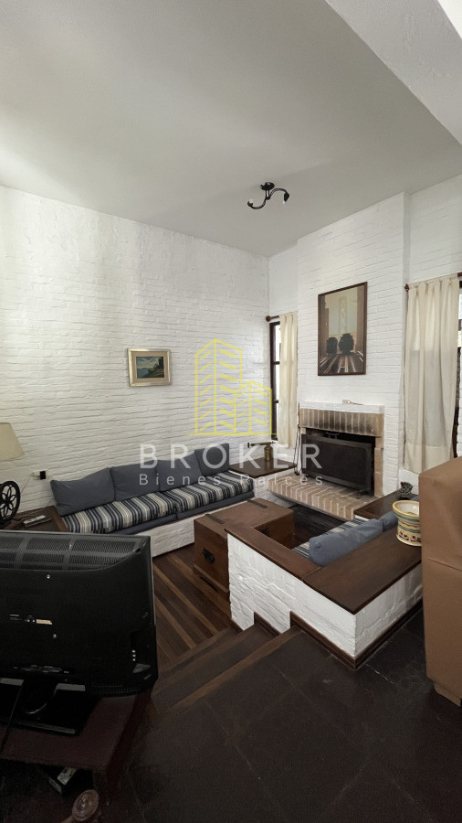 Casa ID.9399 - VENTA CASA PUNTA DEL ESTE Playa Mansa Parada 16