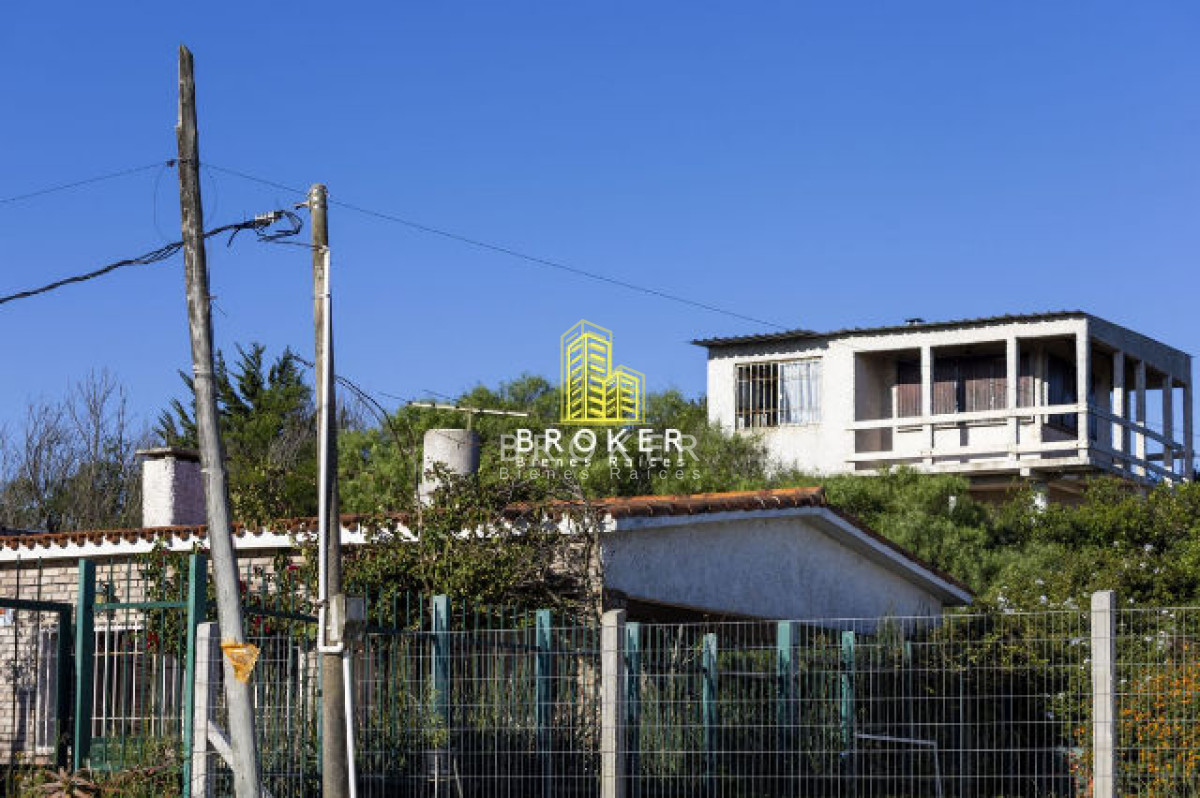 Casa ID.191/Venta_De_Dos_Casas_A_30_Mts_De_La_Playa_En_San_Luis,_Canelones - Venta De Dos Casas A 30 Mts De La Playa En San Luis, Canelones