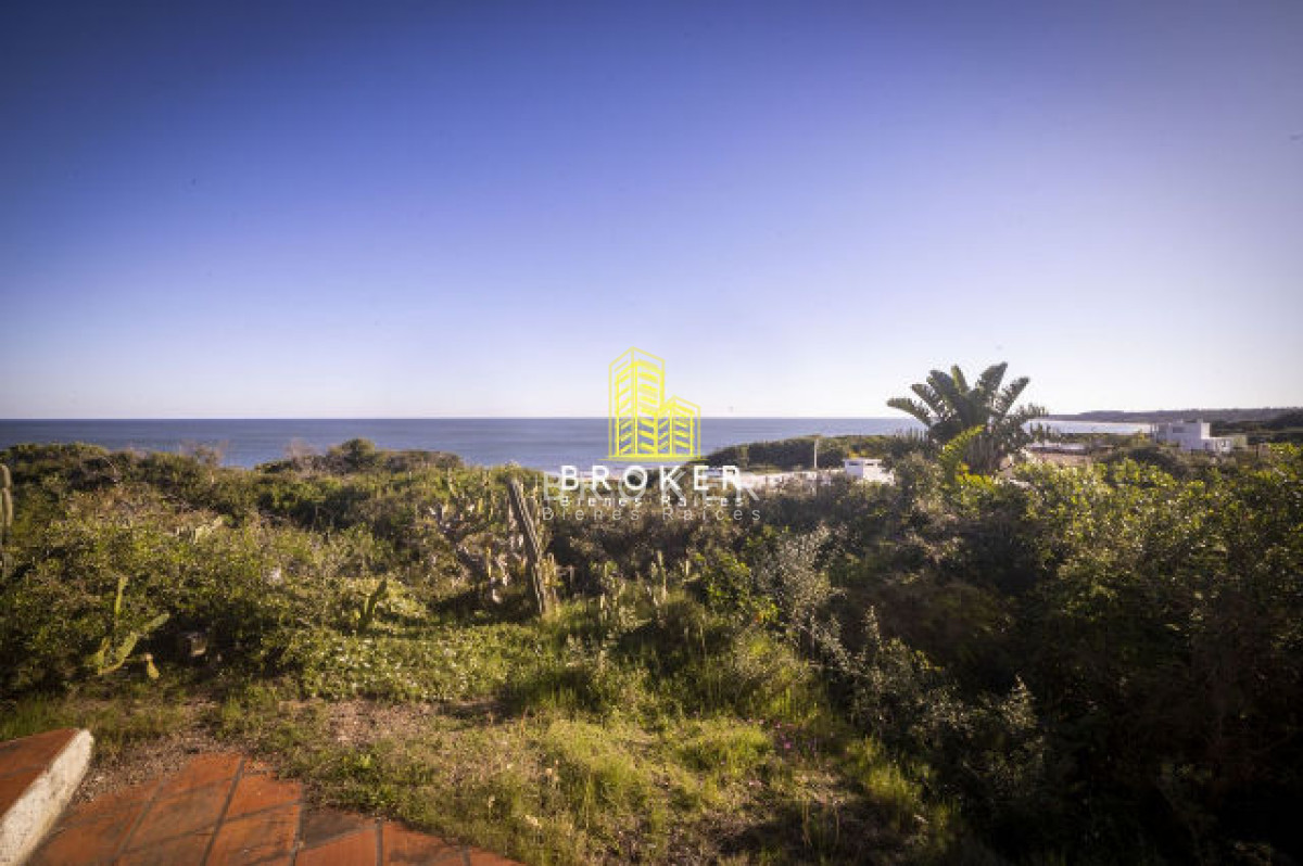 Casa ID.191/Venta_De_Dos_Casas_A_30_Mts_De_La_Playa_En_San_Luis,_Canelones - Venta De Dos Casas A 30 Mts De La Playa En San Luis, Canelones