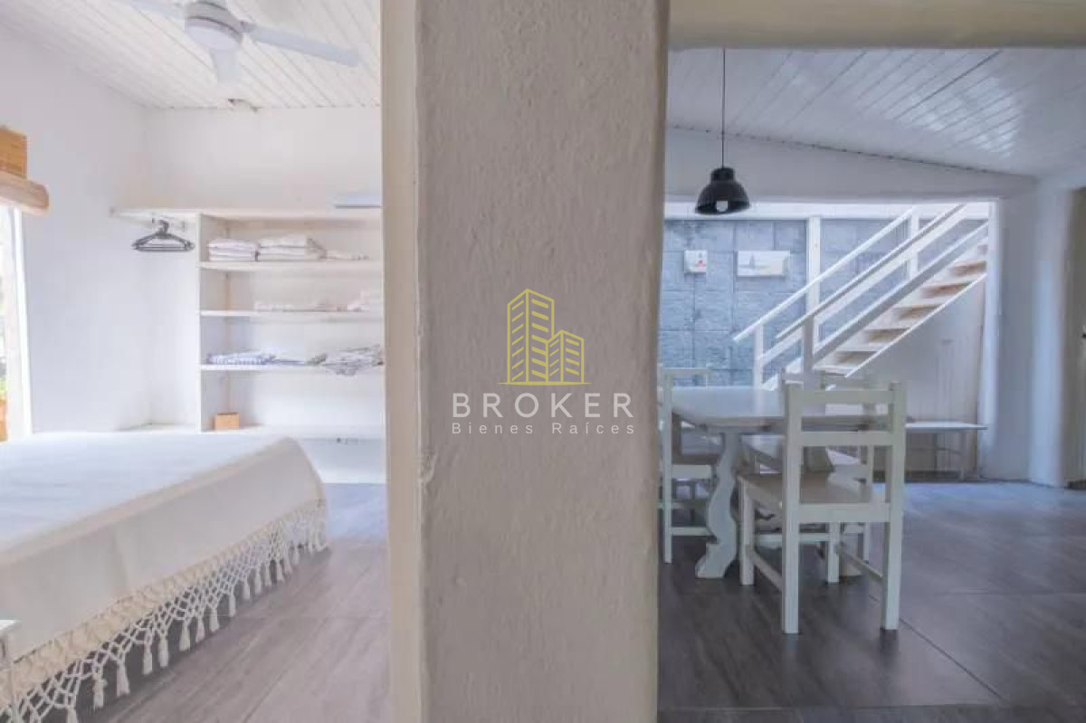 Casa ID.9009/Venta_Casa_La_barra_de_4_dormitorios_y_4_baños! - Venta Casa La barra de 4 dormitorios y 4 baños!