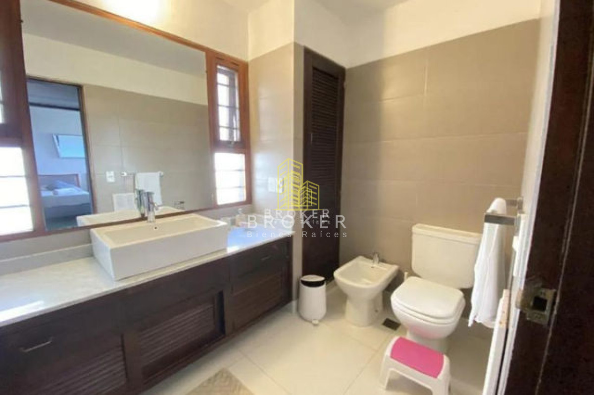 Casa ID.205/Venta_Casa_Punta_Del_Este_Pen?nsula_Broker_1548_(ref:_Bkb-1548) - Venta Casa Punta Del Este Pen?nsula Broker 1548 (ref: Bkb-1548)