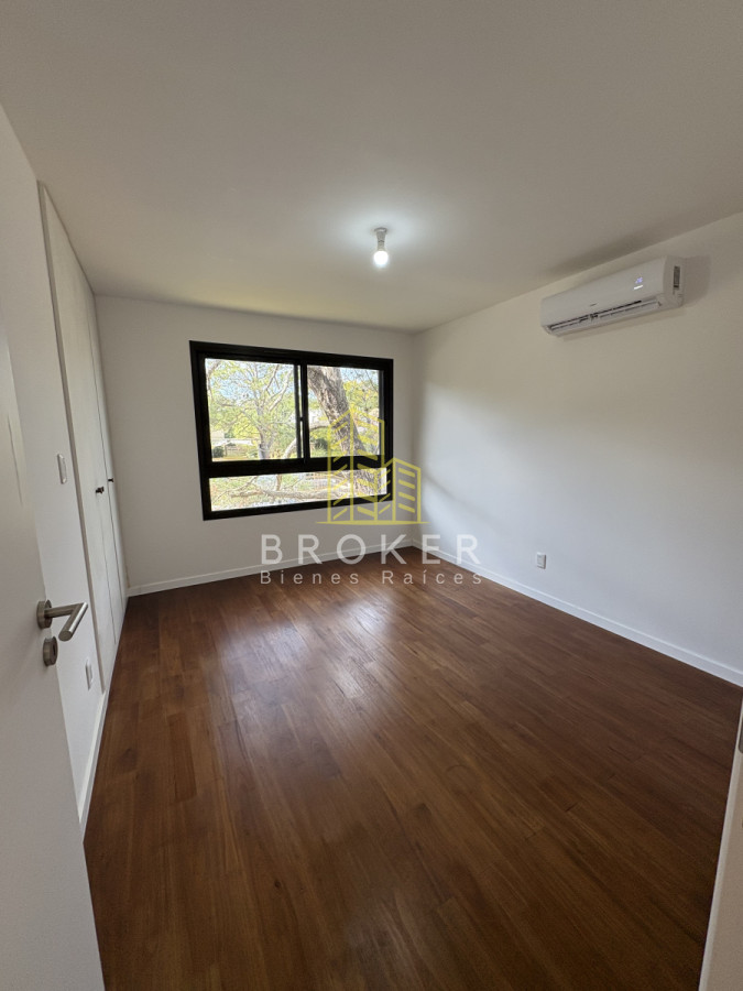 Casa ID.9145/Venta_casa_3_dormitorios_La_Barra_Punta_del_Este_ - Venta casa 3 dormitorios La Barra Punta del Este 