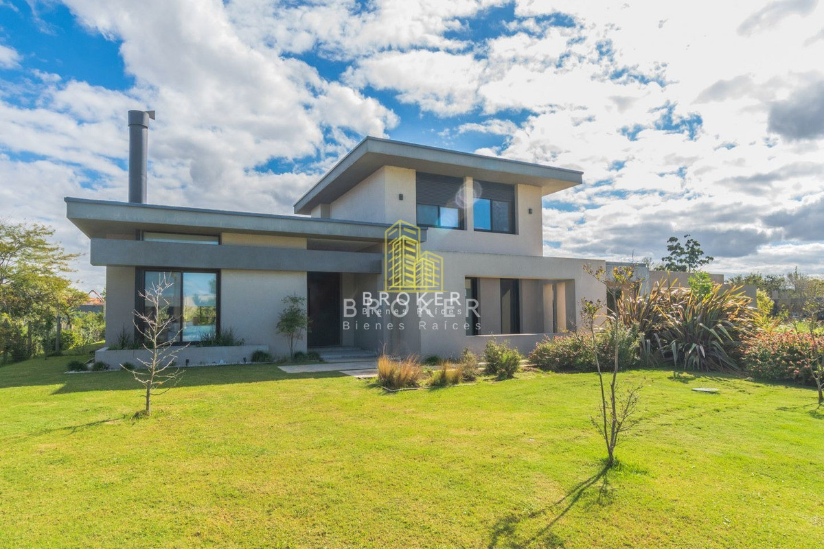 Casa ID.246/Venta_Casa_3_Dormitorios_Viñedos_De_La_Tahona_Barrio_Privado_ - Venta Casa 3 Dormitorios Viñedos De La Tahona Barrio Privado 