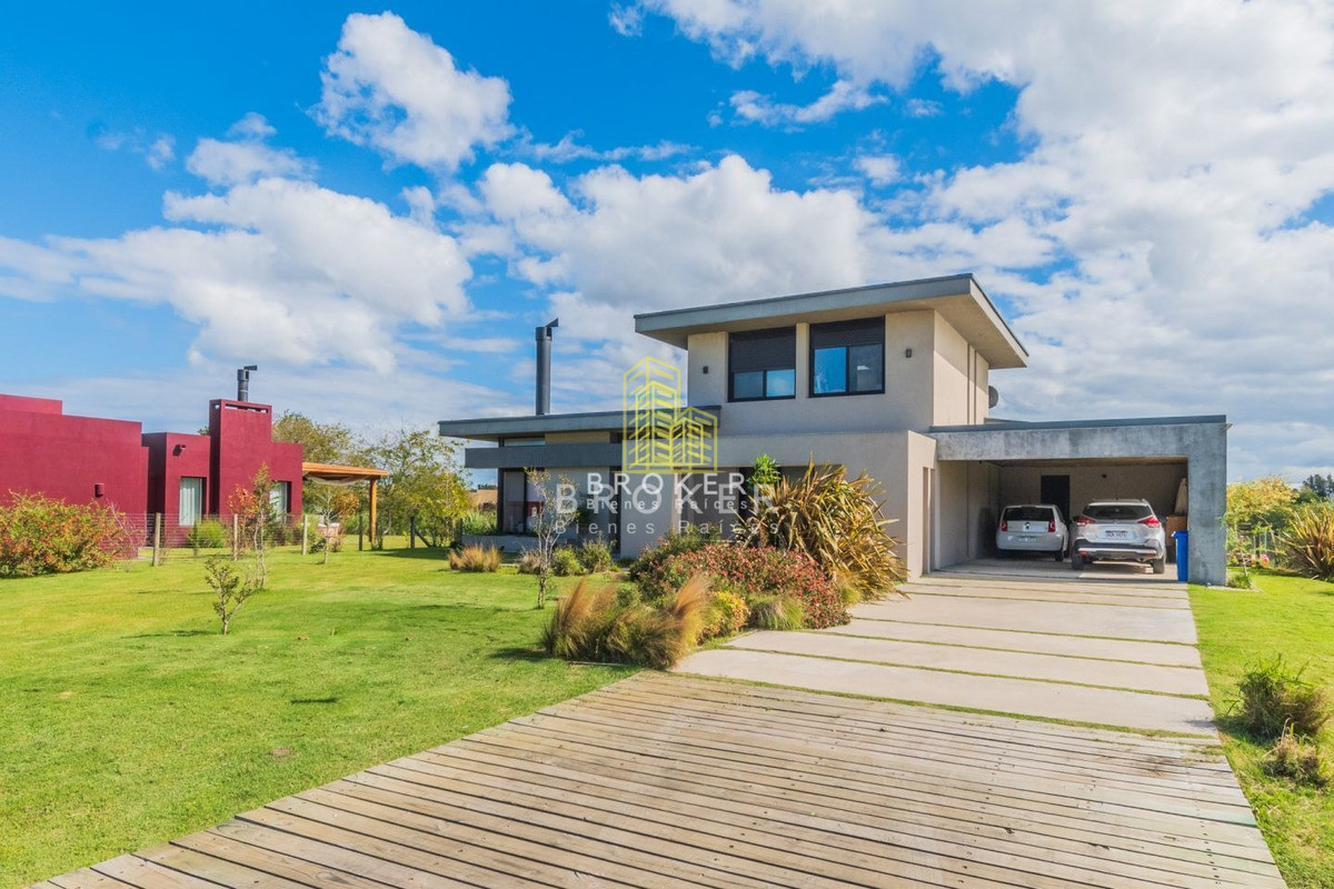 Casa ID.246/Venta_Casa_3_Dormitorios_Viñedos_De_La_Tahona_Barrio_Privado_ - Venta Casa 3 Dormitorios Viñedos De La Tahona Barrio Privado 