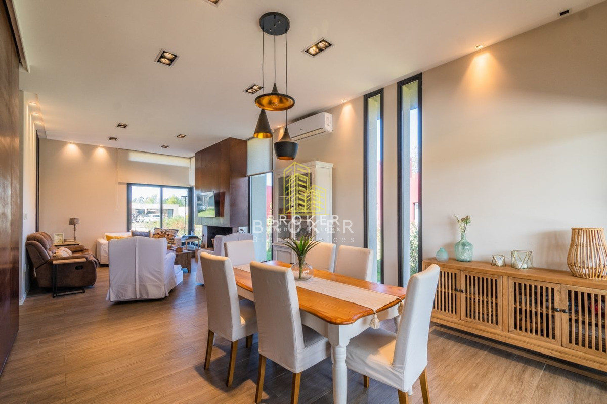 Casa ID.246/Venta_Casa_3_Dormitorios_Viñedos_De_La_Tahona_Barrio_Privado_ - Venta Casa 3 Dormitorios Viñedos De La Tahona Barrio Privado 