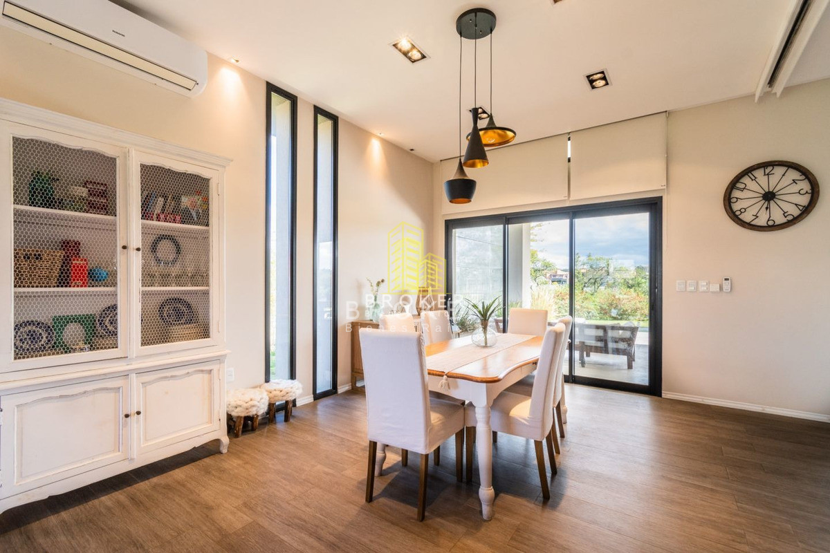 Casa ID.246/Venta_Casa_3_Dormitorios_Viñedos_De_La_Tahona_Barrio_Privado_ - Venta Casa 3 Dormitorios Viñedos De La Tahona Barrio Privado 