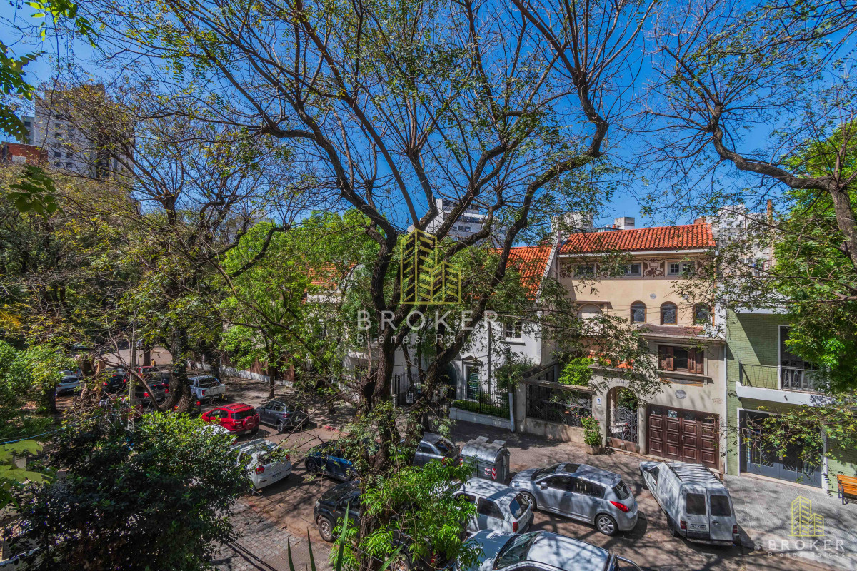Casa ID.1913/Venta_Casa_de_4_Dormitorios_en_Pocitos._Montevideo_Uruguay. - Venta Casa de 4 Dormitorios en Pocitos. Montevideo Uruguay.