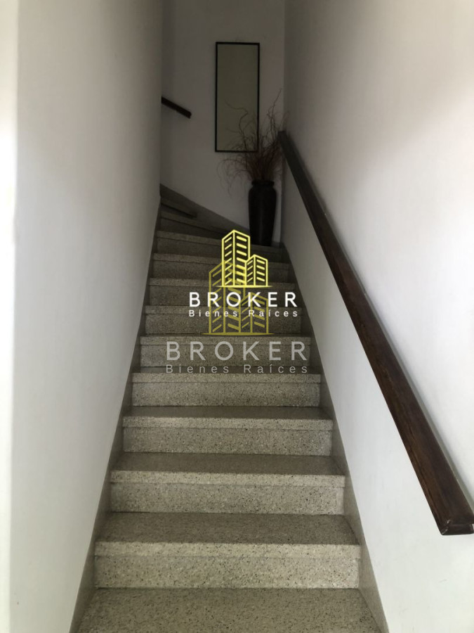 Casa ID.251/Venta_Casa_2_Dormitorios_En_Malvin_PH_de_Altos - Venta Casa 2 Dormitorios En Malvin PH de Altos