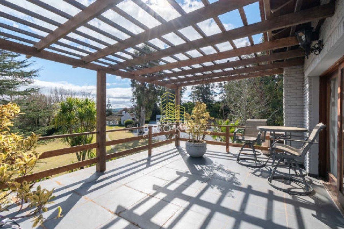 Casa ID.253/Venta_Casa_Pinares_Mansa_sobre_Laguna_del_Diario_Punta_del_Este - Venta Casa Chacra 7 Dormitorios Pinares Mansa sobre Laguna del Diario Punta del Este