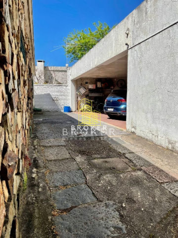 Casa ID.257/Casa_Punta_Gorda_3_Dormitorios_Ph_Con_Garage_Venta_CON_RENTA! - Casa Punta Gorda 3 Dormitorios Ph Con Garage Venta CON RENTA!