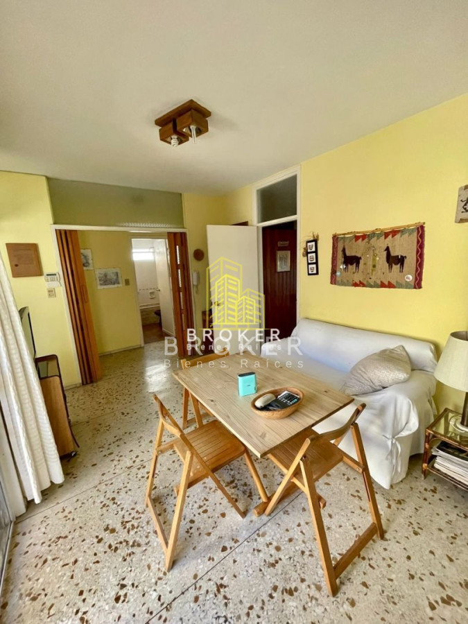 Casa ID.257/Casa_Punta_Gorda_3_Dormitorios_Ph_Con_Garage_Venta_CON_RENTA! - Casa Punta Gorda 3 Dormitorios Ph Con Garage Venta CON RENTA!