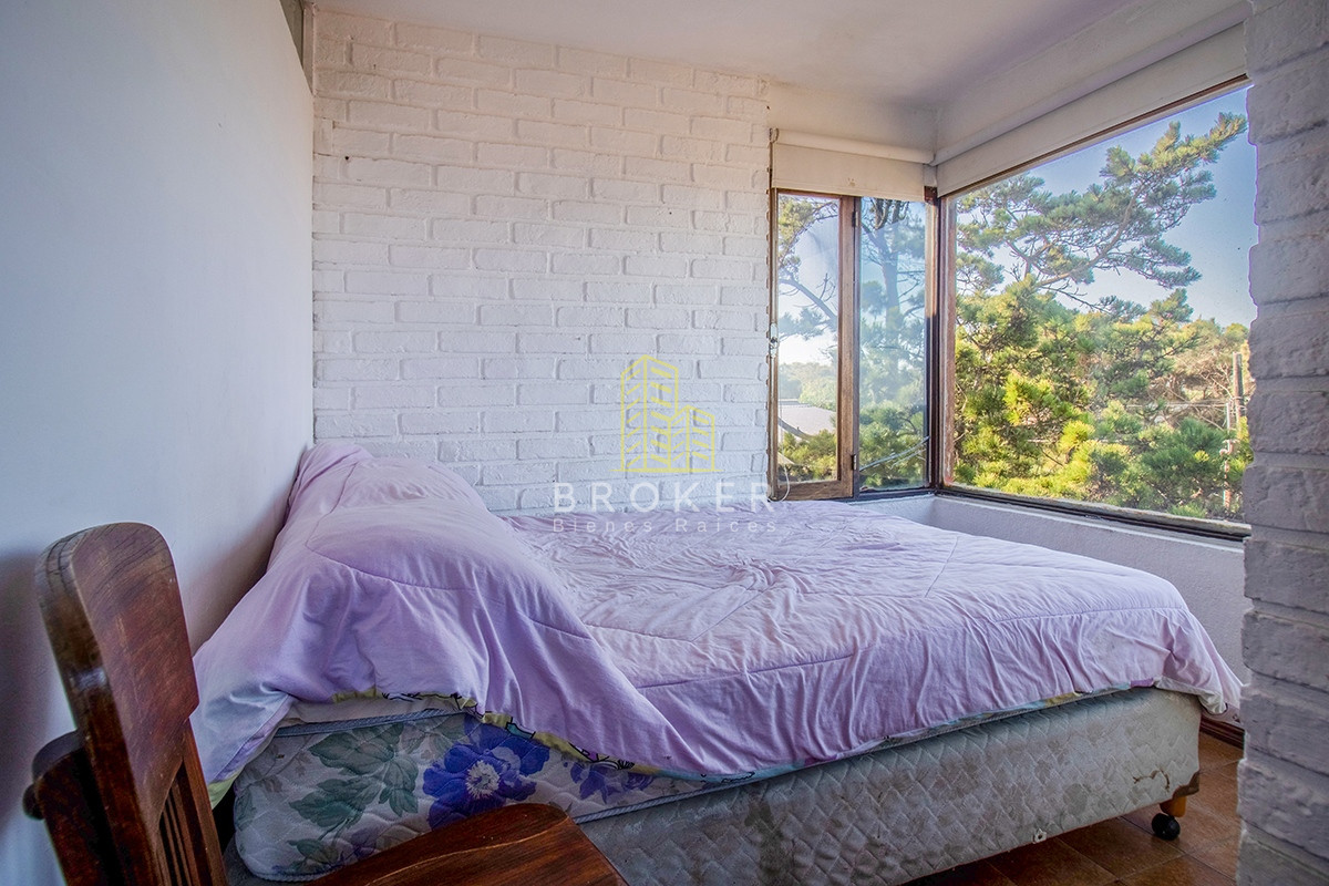 Casa ID.1099/Venta_de_casa_de_4_dormitorios_mas_dependencia_en_el_Chorro._._Punta_del_Este,_Uruguay. - Venta de casa de 4 dormitorios mas dependencia en el Chorro. . Punta del Este, Uruguay.