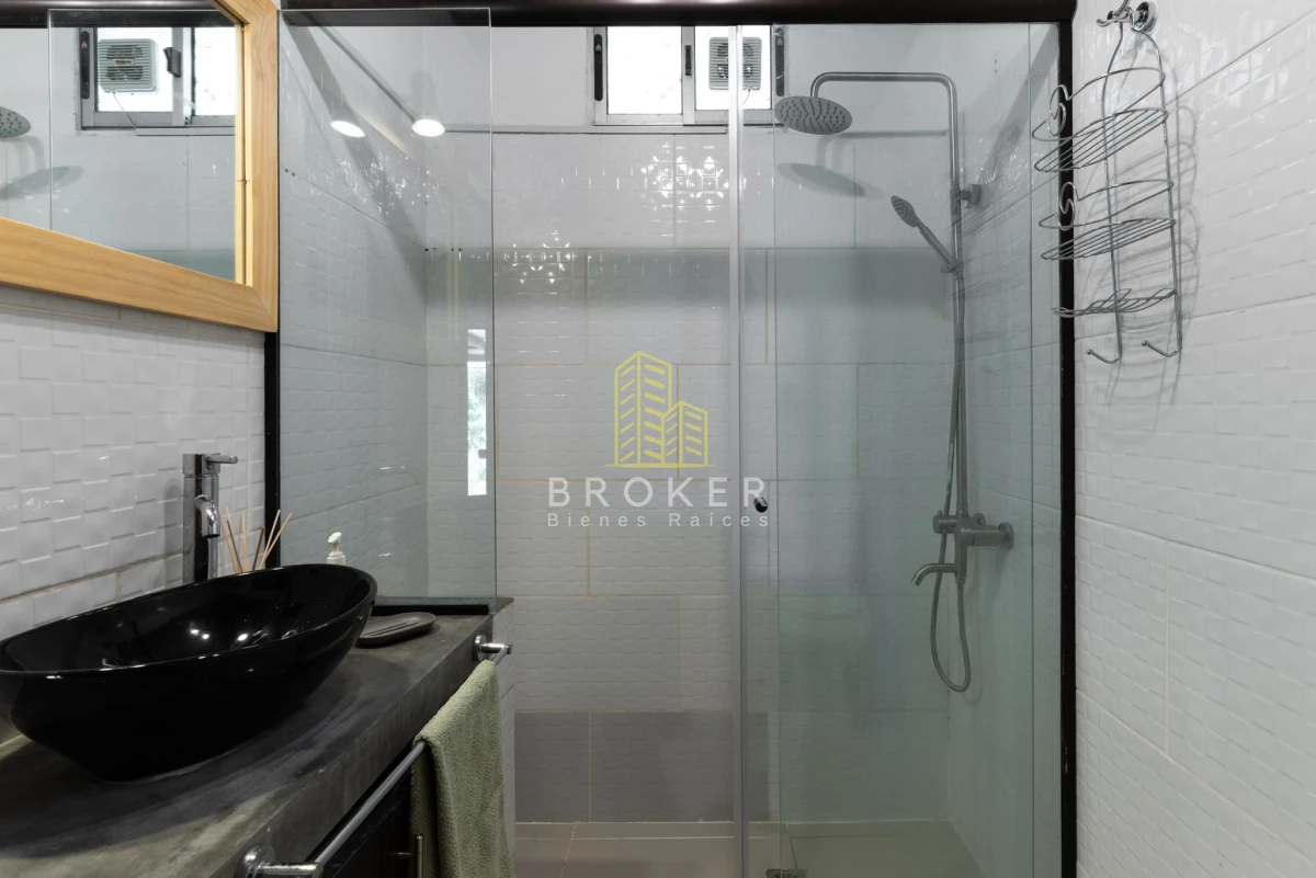 Casa ID.8866/Espectacular_y_moderna_casa_en_la_barra_para_alquiler_de_temporada - Espectacular y moderna casa en la barra para alquiler de temporada