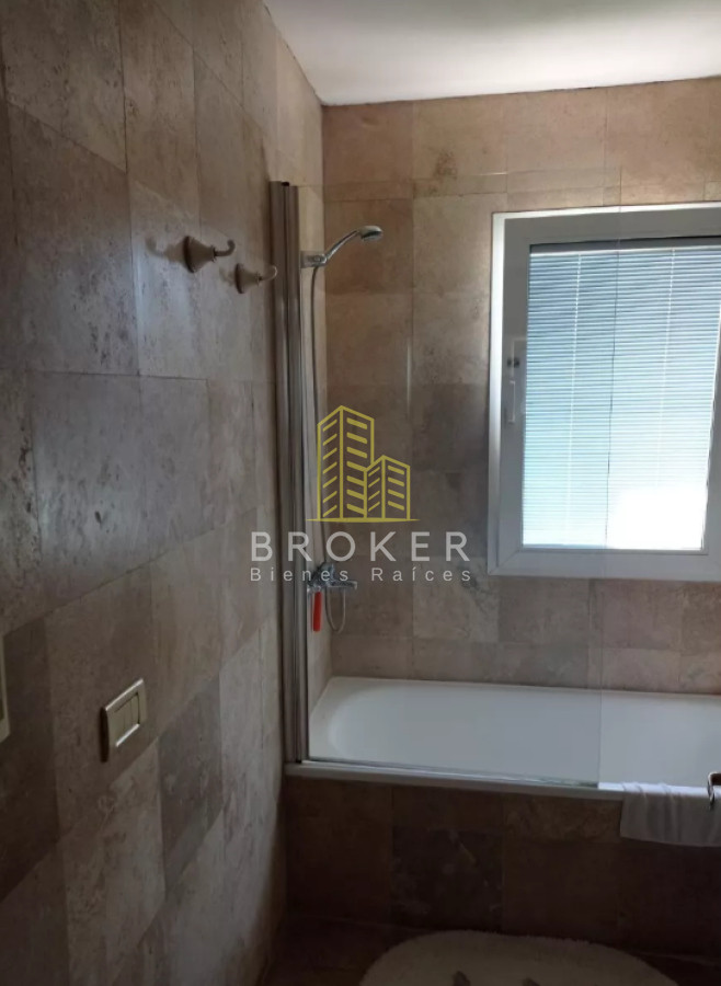 Casa ID.2417/Impecable_Casa_en_Venta_Barrio_Septiembre_Escobar_3_dormitorios_Country - Impecable Casa en Venta Barrio Septiembre Escobar 3 dormitorios Country