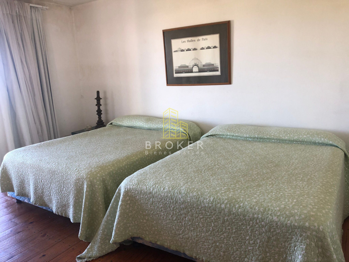 Casa ID.1173/Venta_y_alquiler_de_gran_casa_en_Montoya._Punta_del_Este,_Uruguay._ - Venta y alquiler de gran casa en Montoya. Punta del Este, Uruguay. 