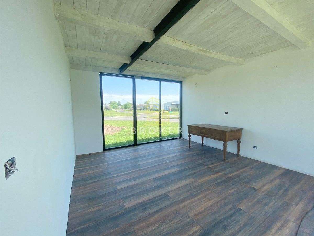 Casa ID.1897/Casa_en_Venta_A_Estrenar_-_Haras_Santa_María - Casa en Venta A Estrenar - Haras Santa María