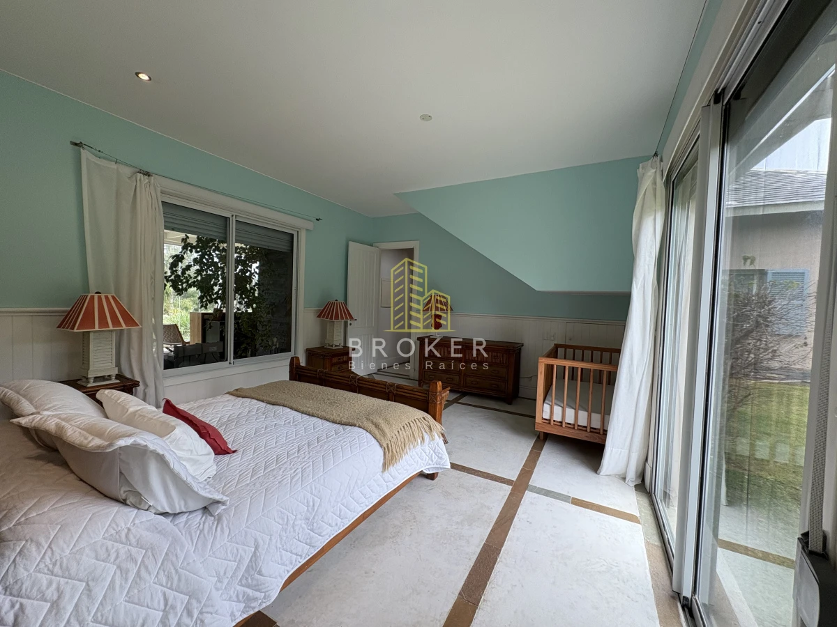 Casa ID.76/Venta_Casa_La_Barra_Punta_Del_Este_Broker_ - Venta De Icónica Casa de Lujo en la Barra, una casa de revista de gran nivel 