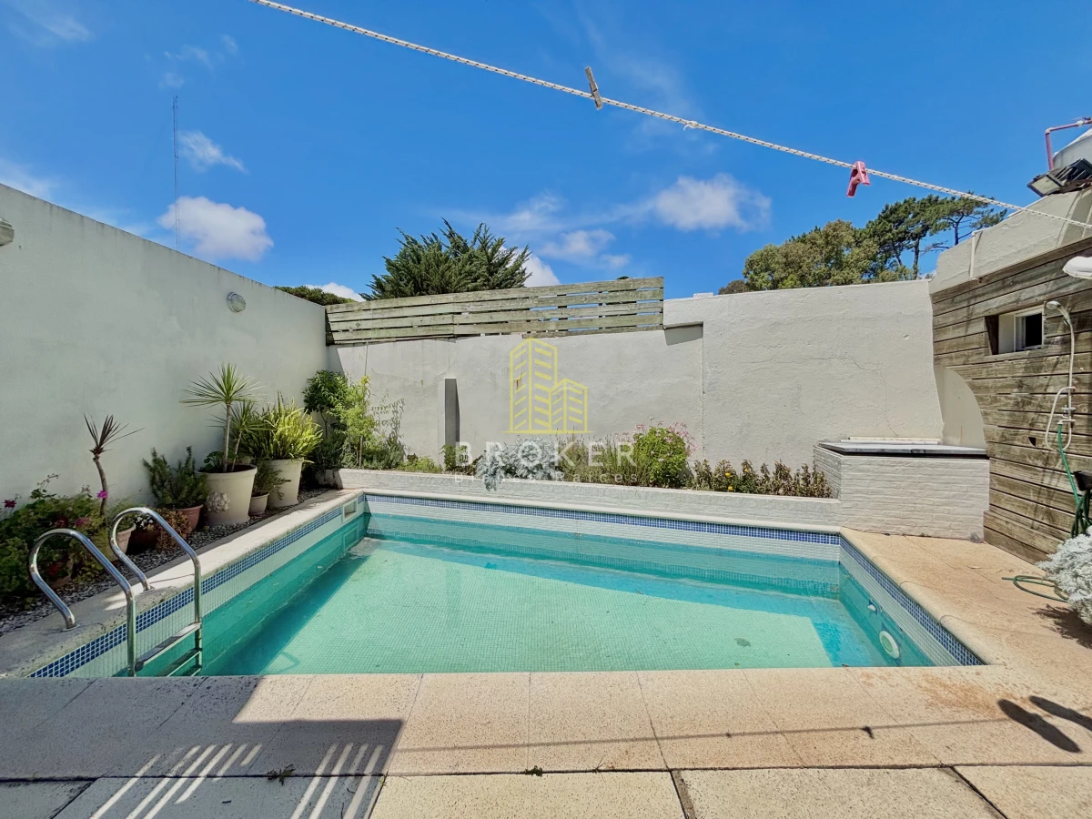 Casa ID.9638/Venta_casa_punta_del_este_4_dormitorios_piscina_ - Venta casa punta del este 4 dormitorios piscina 