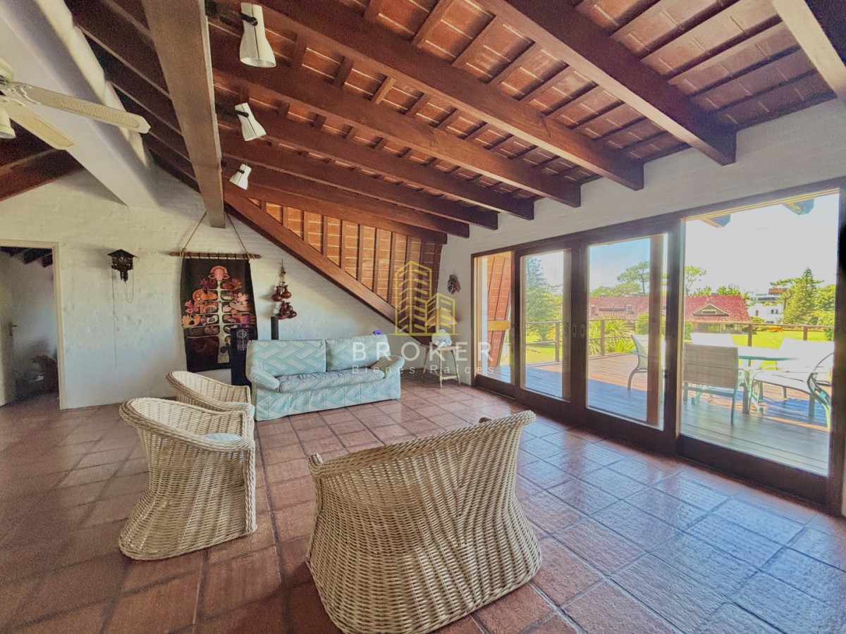 Casa ID.9736/Venta_casa_mansa_punta_del_este_piscina_ - Venta casa mansa punta del este piscina 