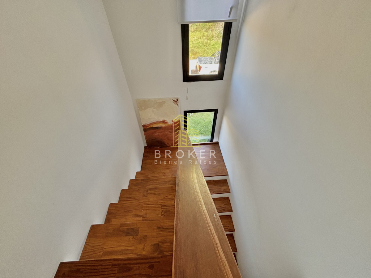 Casa ID.8425/Venta_Casa_Punta_del_Este,_Zona_Balneario_Buenos_Aires,_Manantiales - Venta Casa Punta del Este, Zona Balneario Buenos Aires, Manantiales