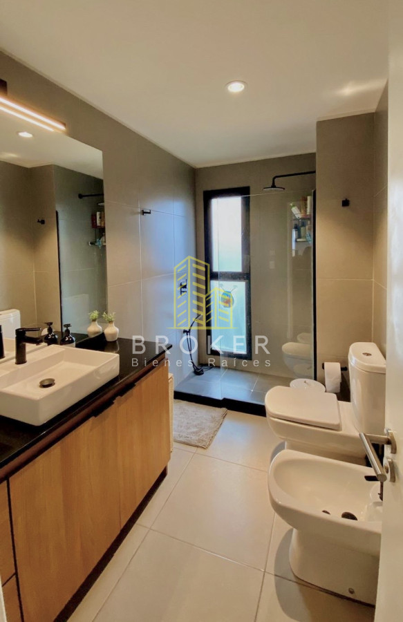 Casa ID.8425/Venta_Casa_Punta_del_Este,_Zona_Balneario_Buenos_Aires,_Manantiales - Venta Casa Punta del Este, Zona Balneario Buenos Aires, Manantiales