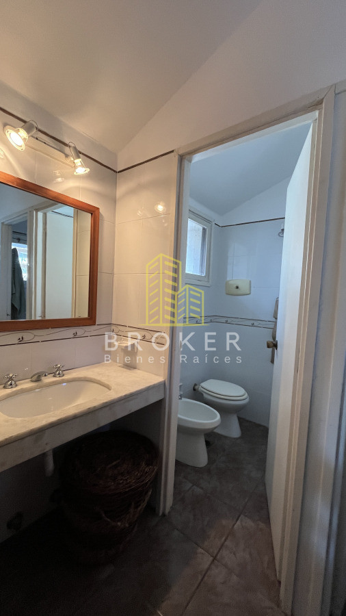 Casa ID.9399 - VENTA CASA PUNTA DEL ESTE Playa Mansa Parada 16