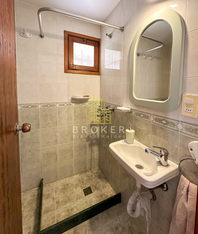 Casa ID.2367/Venta_casa_3_dormitorios_zona_Pinares_ - Venta casa 3 dormitorios zona Pinares 